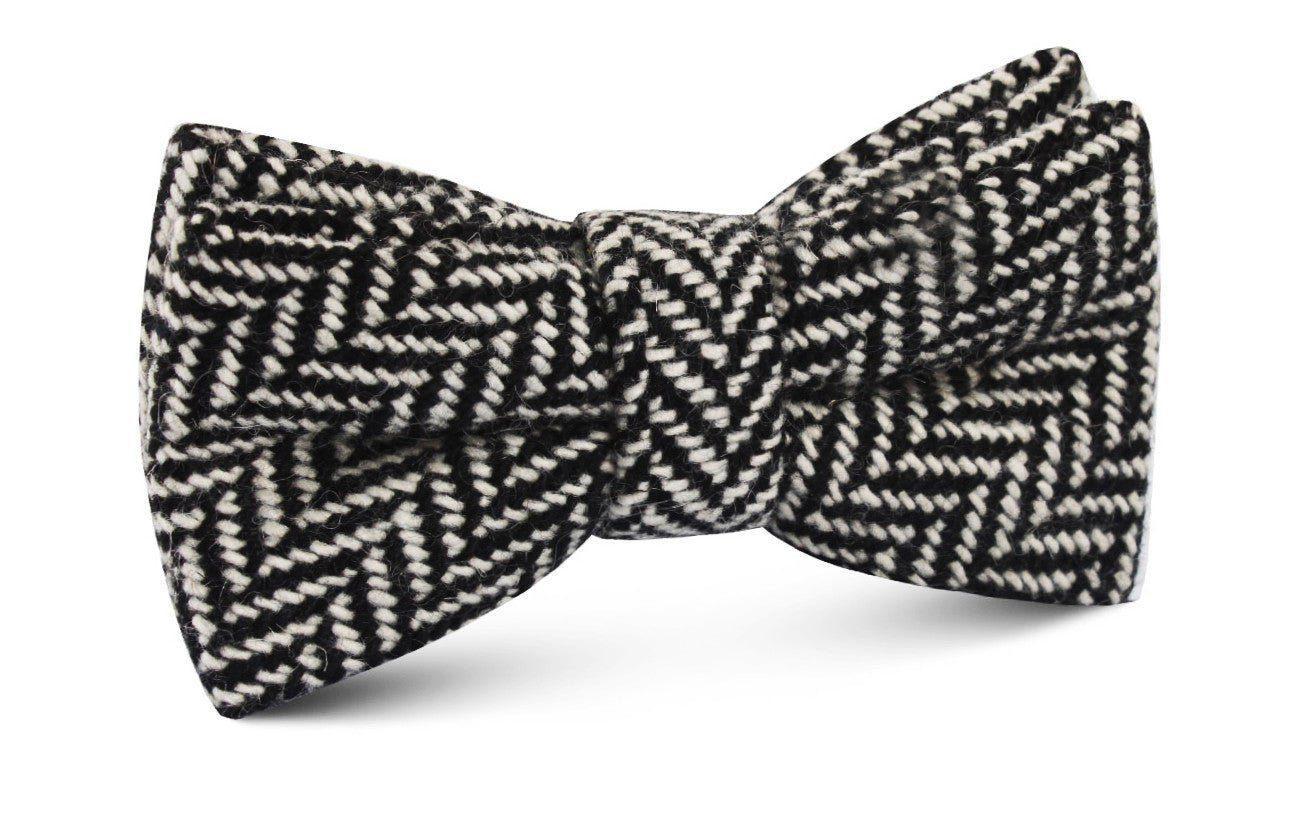 Black_Chevron_Wool_Bow_Tie-324407