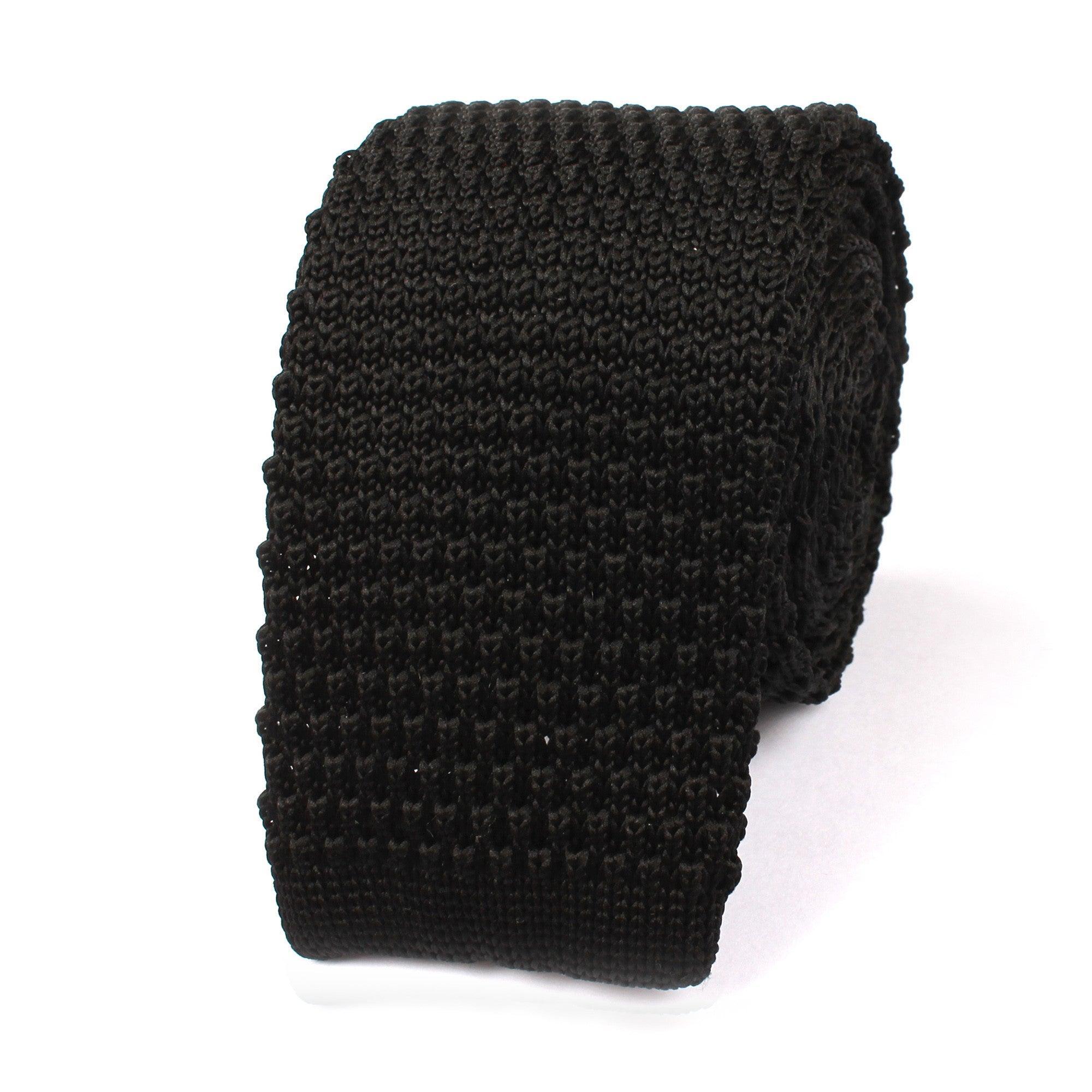 Black_Knitted_Tie
