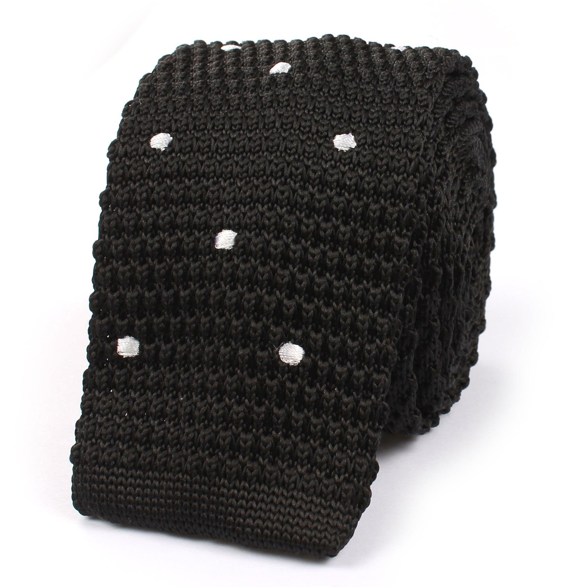 Black_Knitted_Tie_with_White_Polka_Dots