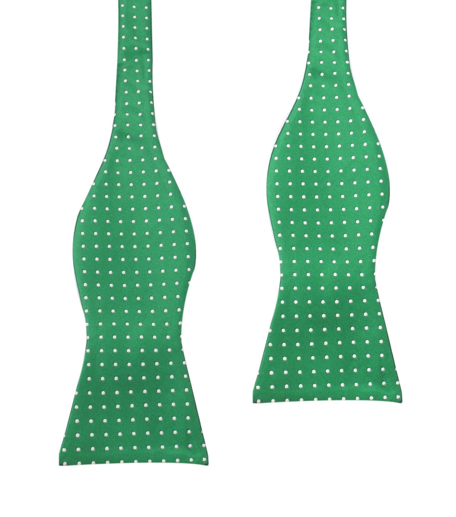 Green_Bow_Tie_Untied_with_White_Polka_Dots_37bf43c4-d4ab-4458-936b-40a24056b537