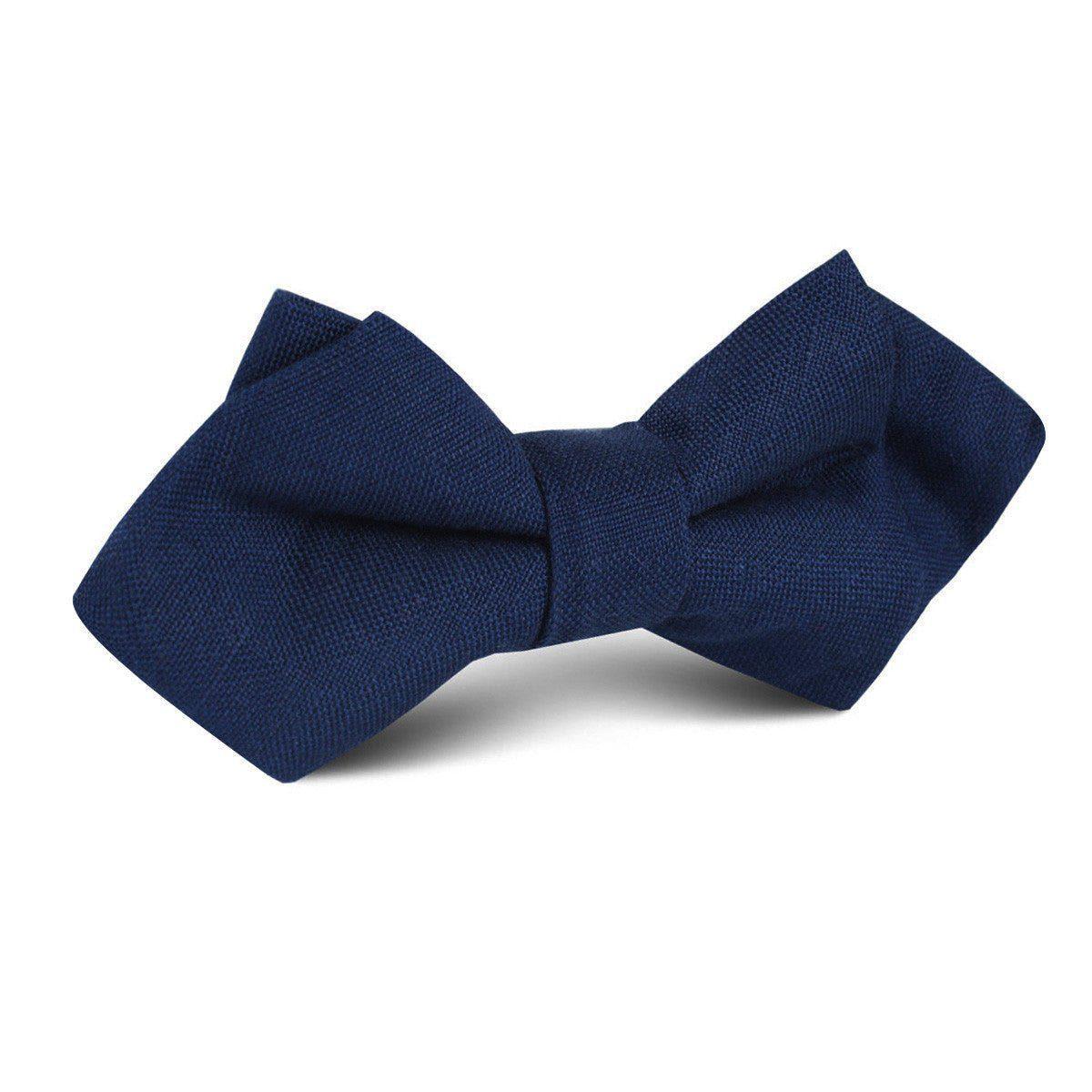 Jeune_Fille_Endormie_Navy_Linen_Diamond_Bow_Tie-212448