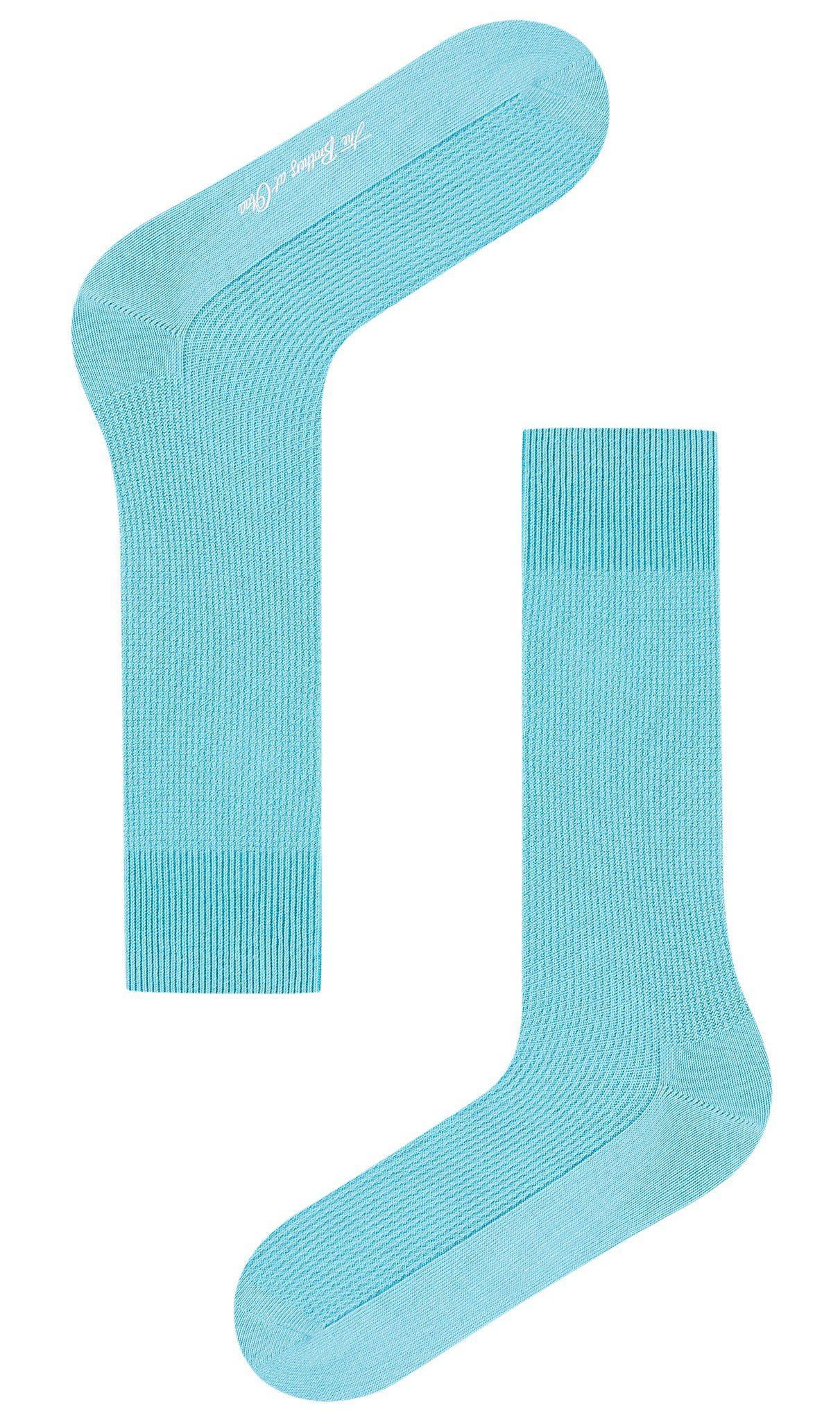 MistBlueTexturedSocks_8872d456-dc33-4d80-8848-fe9049343e29