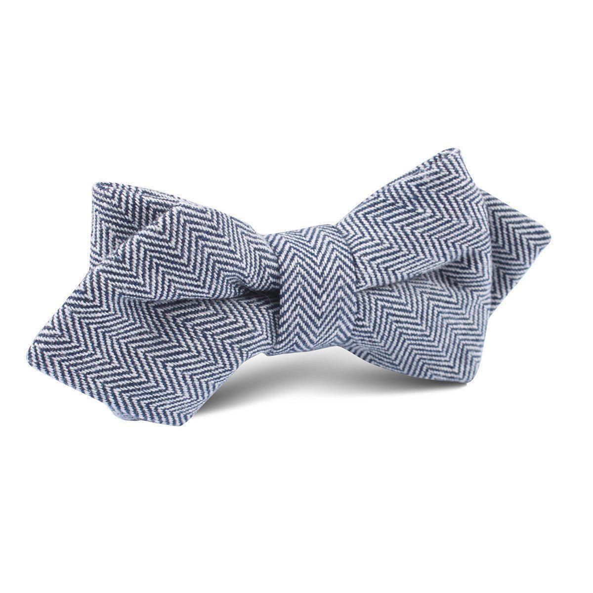 Navy_Blue_Herringbone_Linen_Diamond_Bow_Tie-963730