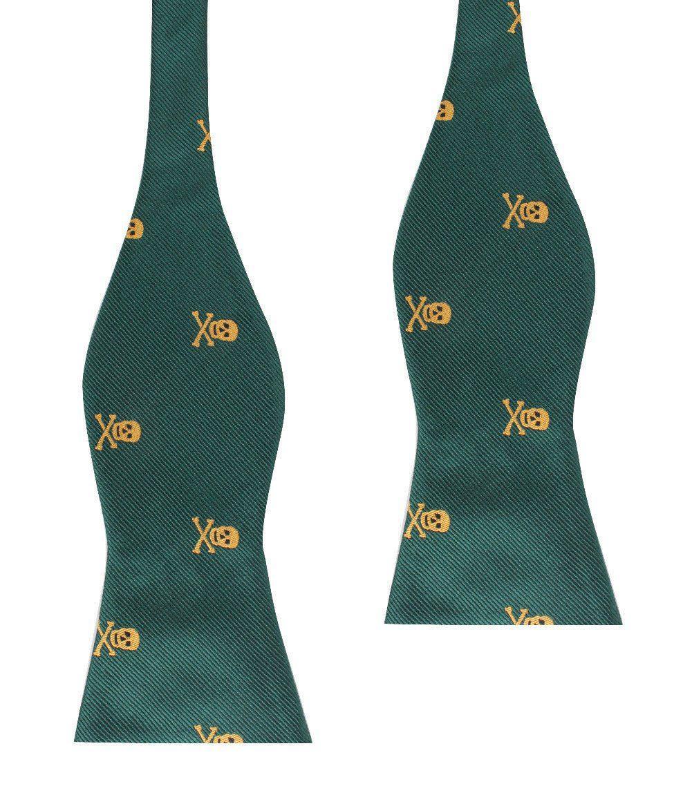 Skull_Crossbones_Green_Self_Bow_Tie-682109